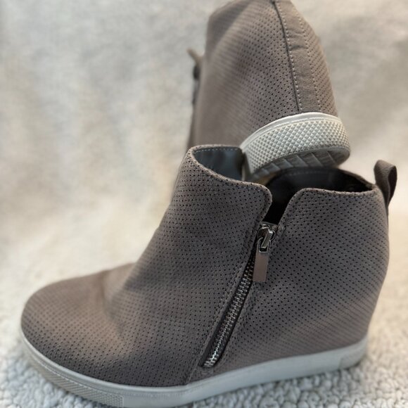 Torrid Extra Wide Width Perforated Wedge Sneaker - Picture 5 of 6